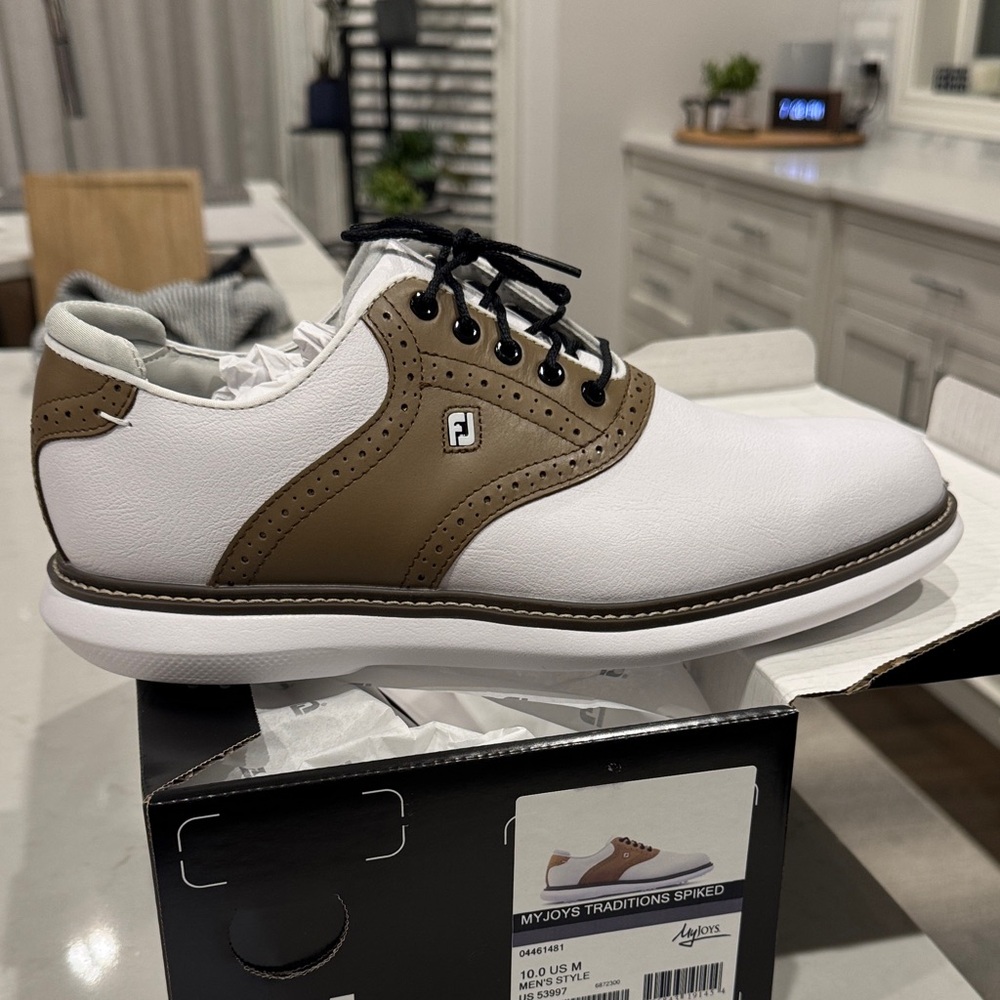 FootJoy Men's White and Brown Oxfords